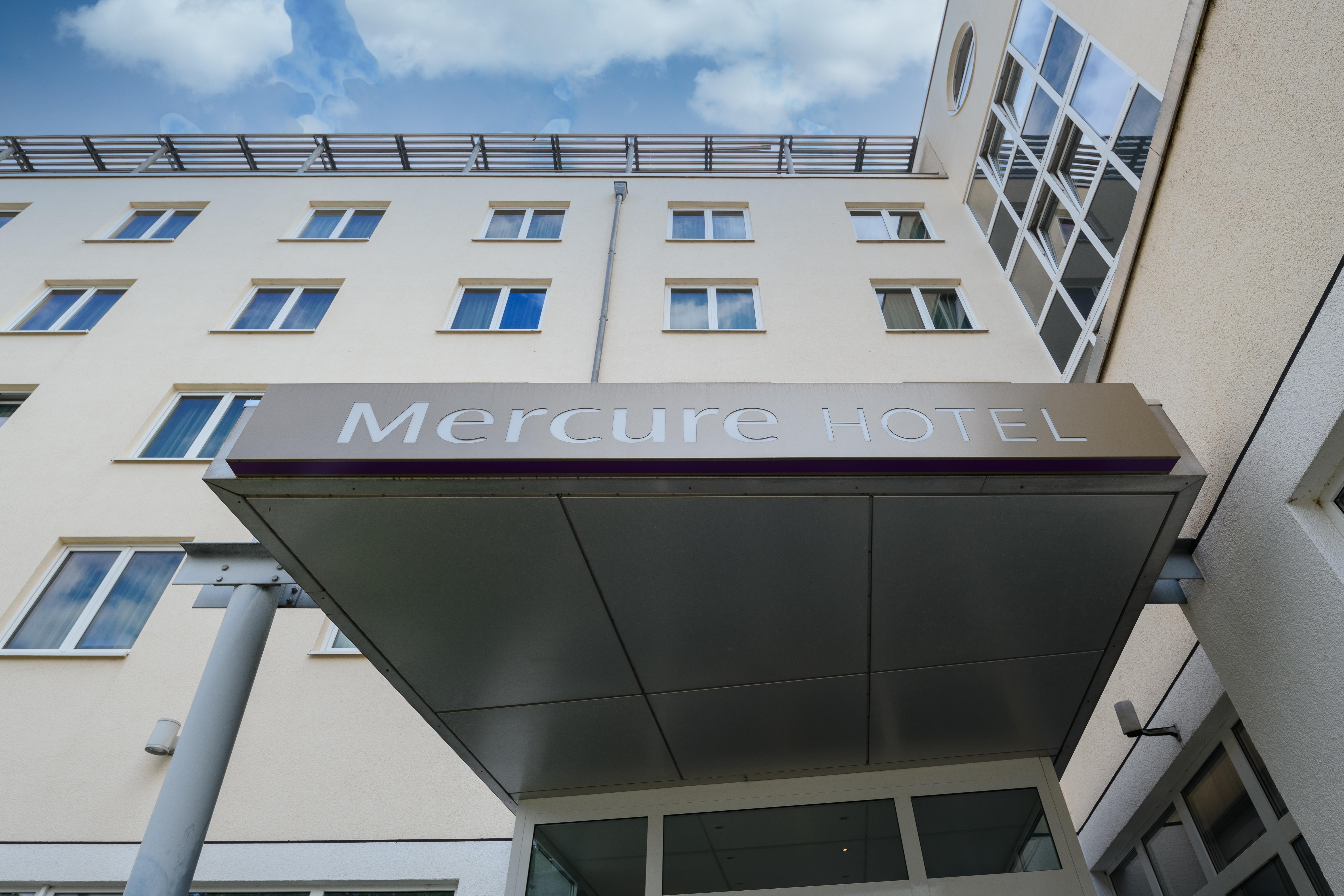 Mercure Neu-Isenburg Hotel Exterior photo