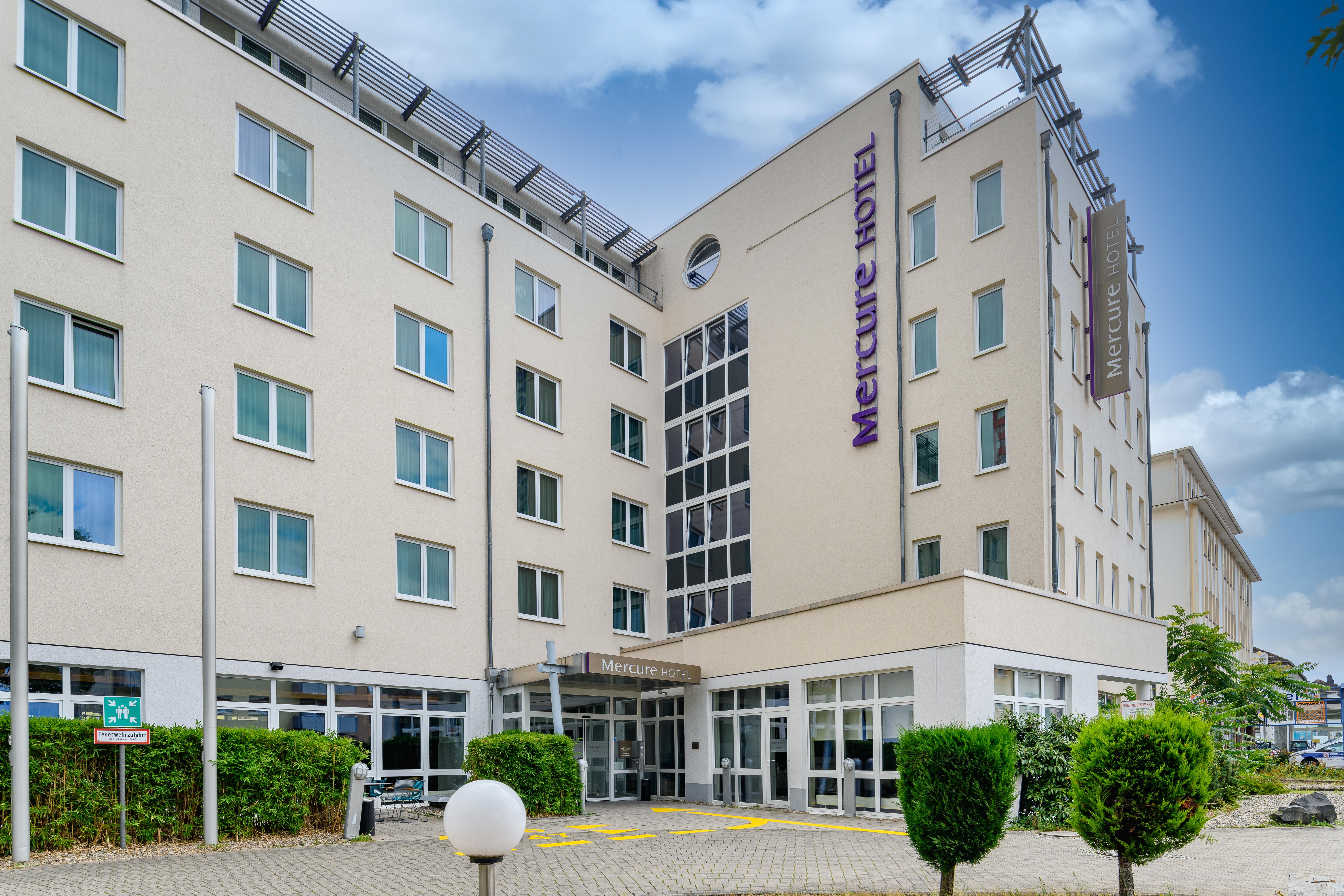 Mercure Neu-Isenburg Hotel Exterior photo